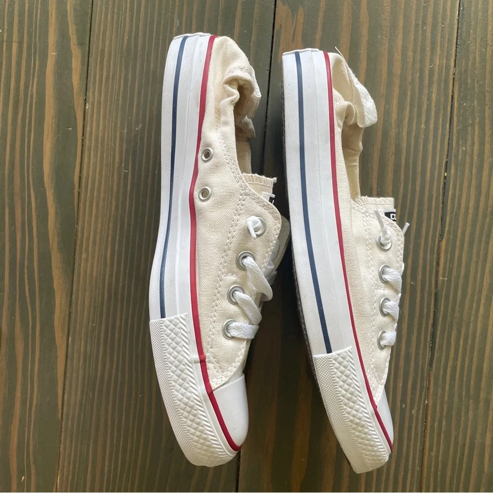 NWOT Converse White Low Top Slip On Sneakers - Picture 4 of 7